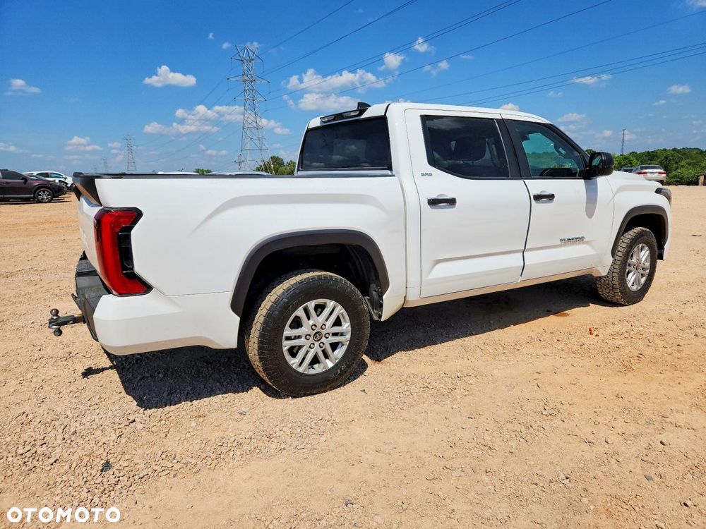 Toyota Tundra - 4