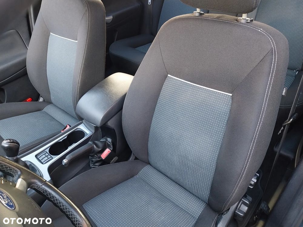 Ford Mondeo 2.0 Trend X - 16