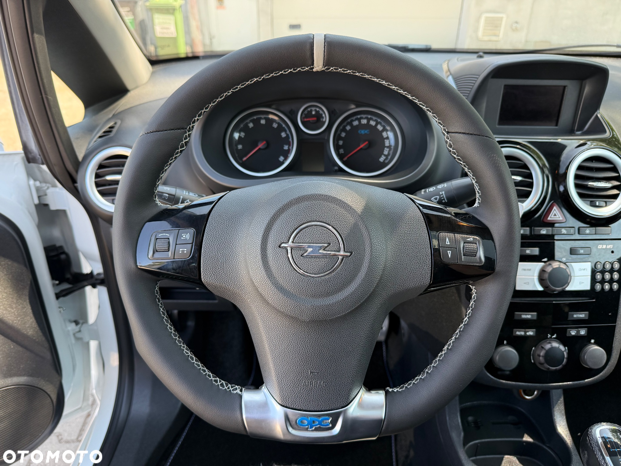 Opel Corsa 1.6 Turbo OPC - 18