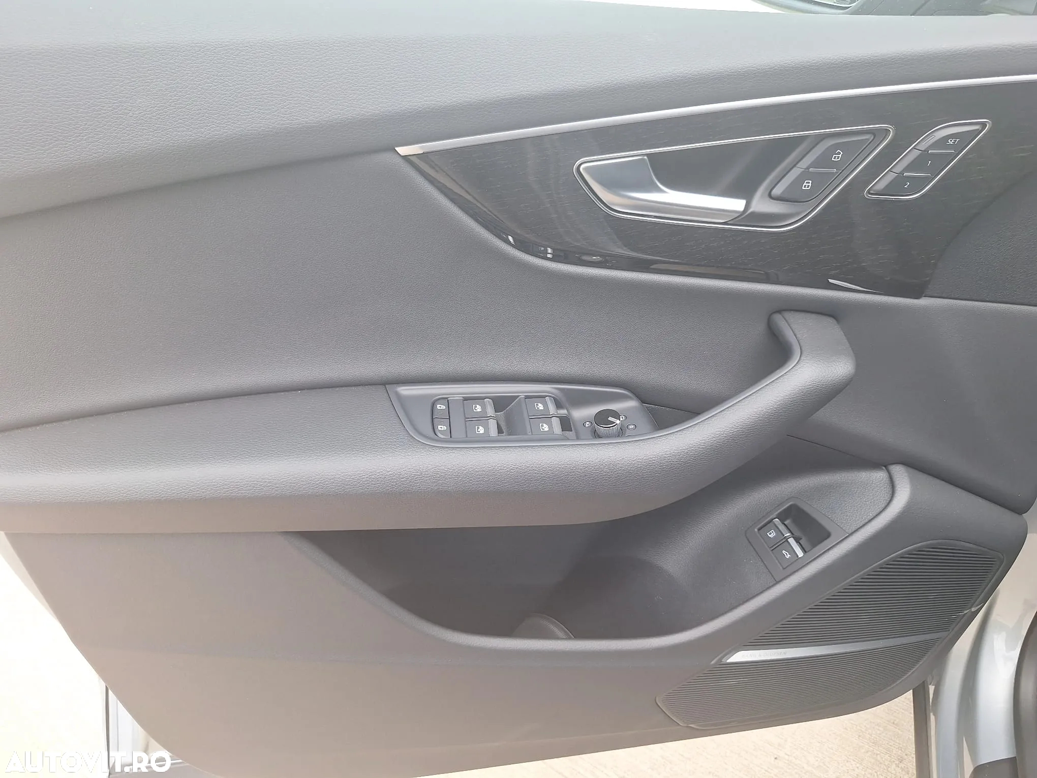 Audi Q8 3.0 55 TFSI e quattro Tiptronic - 6