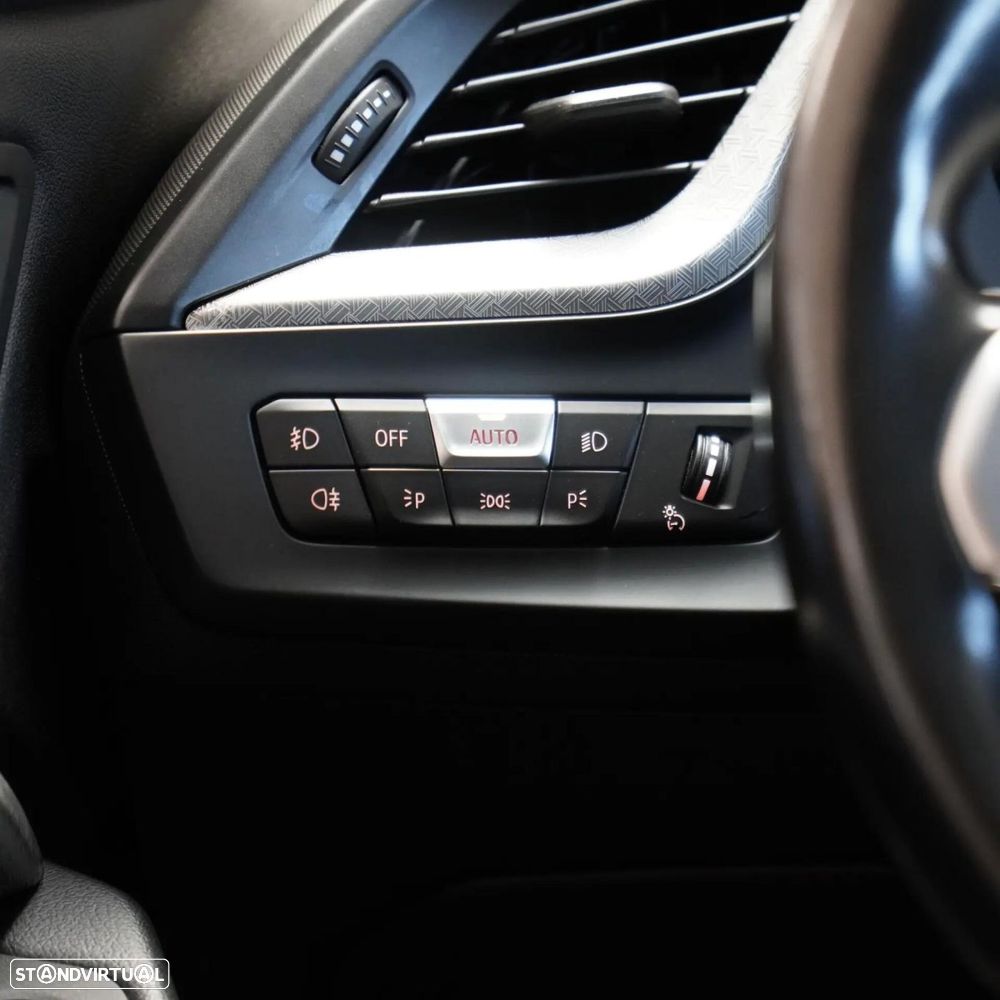 BMW 118 i Line Sport Auto - 35