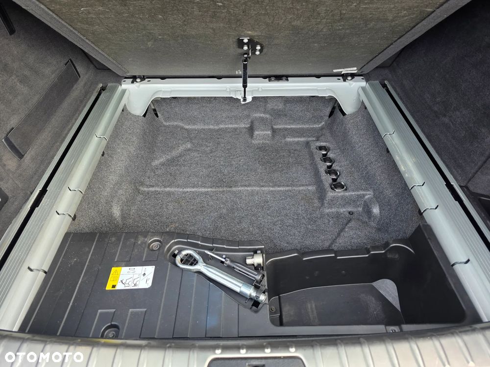 BMW X6 xDrive40d - 32