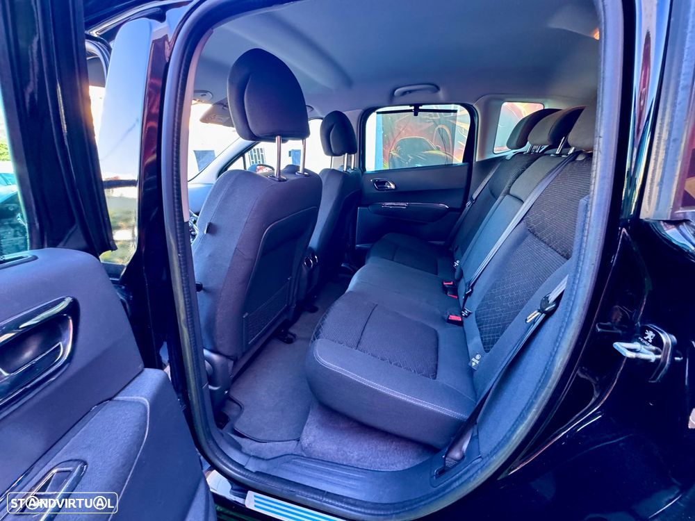 Peugeot 3008 1.6 HDi Roland Garros J18 - 12