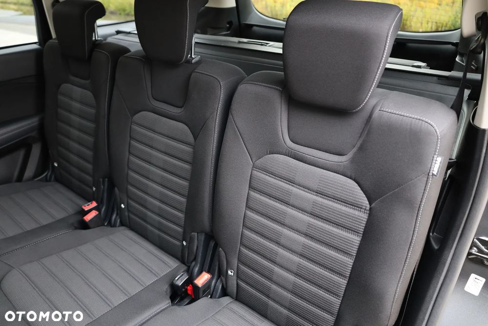 Ford Galaxy 2.5 Hybrid Trend CVT - 24