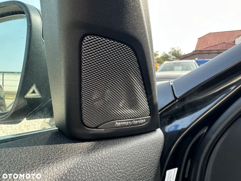 BMW Seria 5 530d xDrive Luxury Line - 16