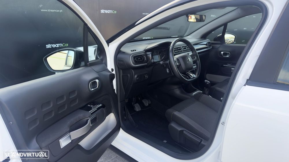 Citroën C3 1.2 PureTech Shine - 9