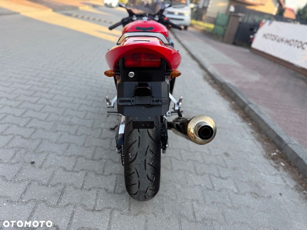 Honda CBR - 14