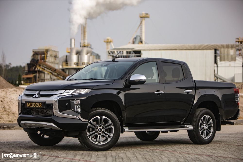 Mitsubishi L200 Pick Up 4x4 S&S Auto Cabine Dupla Select - 15