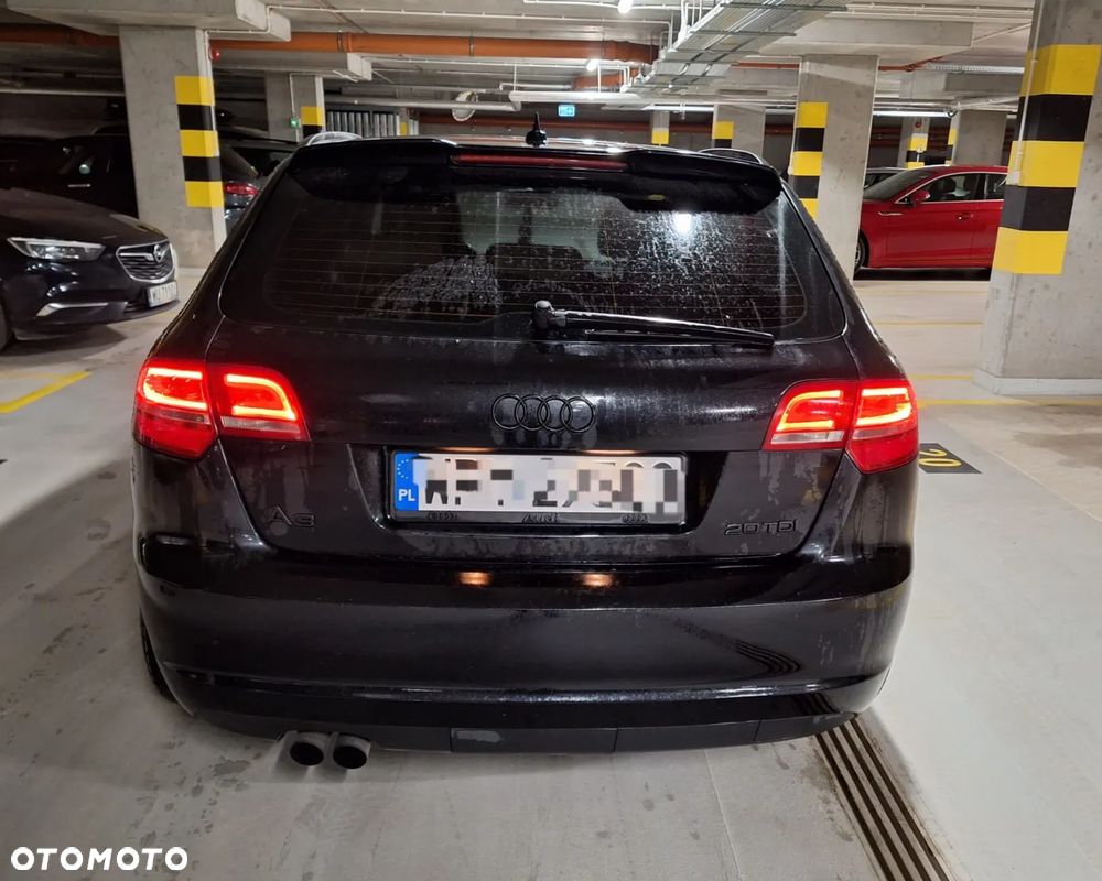 Audi A3 Sportback - 2