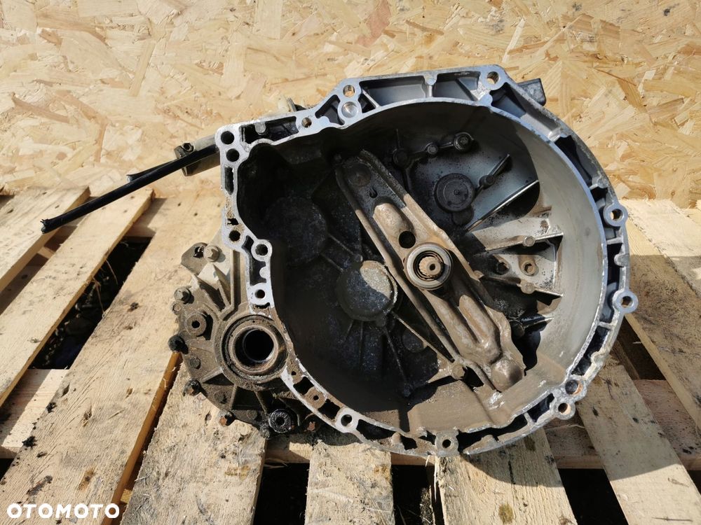 mini cooper skrzynia biegów 2300.7568724-02 1.6 benzyna 120km manualna 2007 - 1