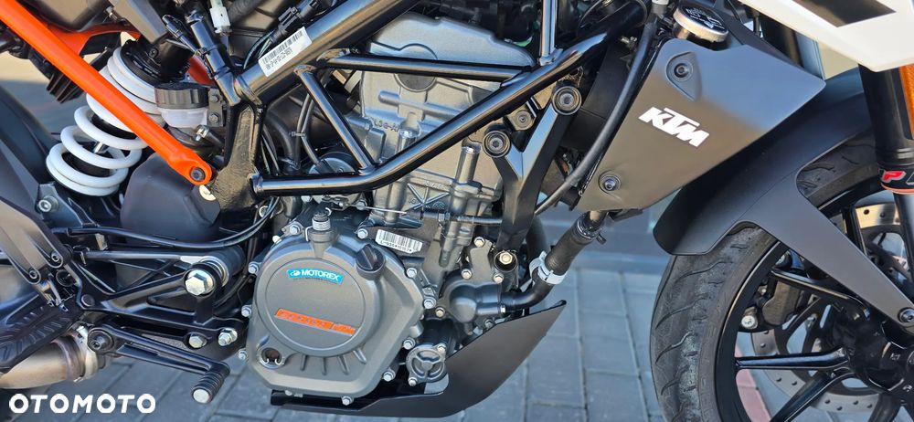 KTM Duke - 11