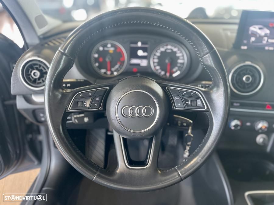 Audi A3 Limousine 1.6 TDI Sport - 12