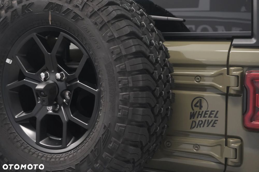 Jeep Wrangler - 29