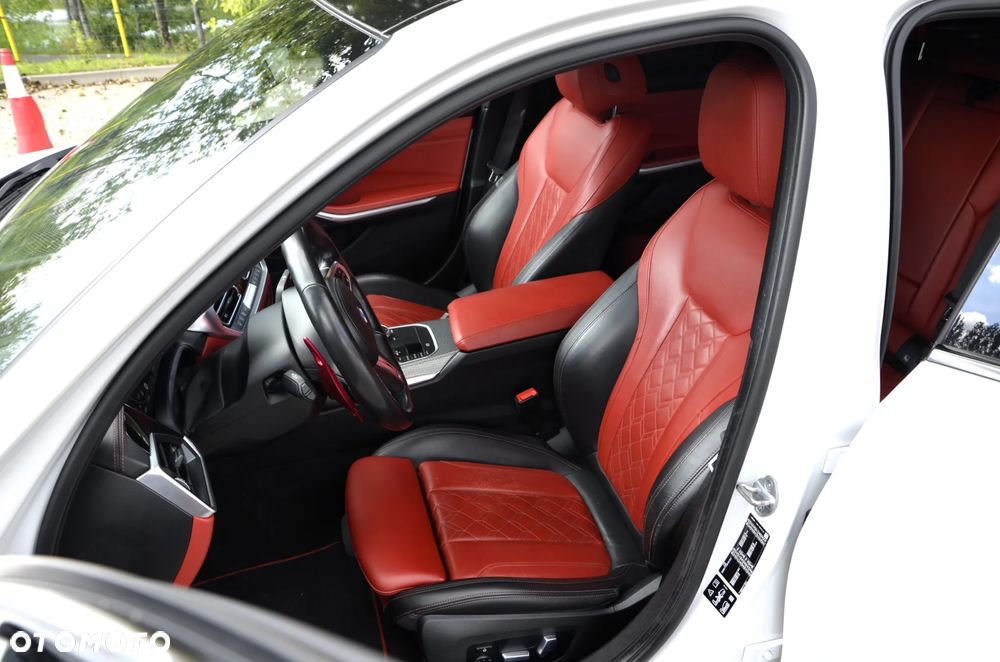 BMW Seria 3 M340i xDrive sport - 11