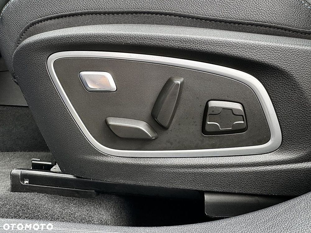 Renault Austral 1.3 TCe mHEV Techno esprit Alpine - 19