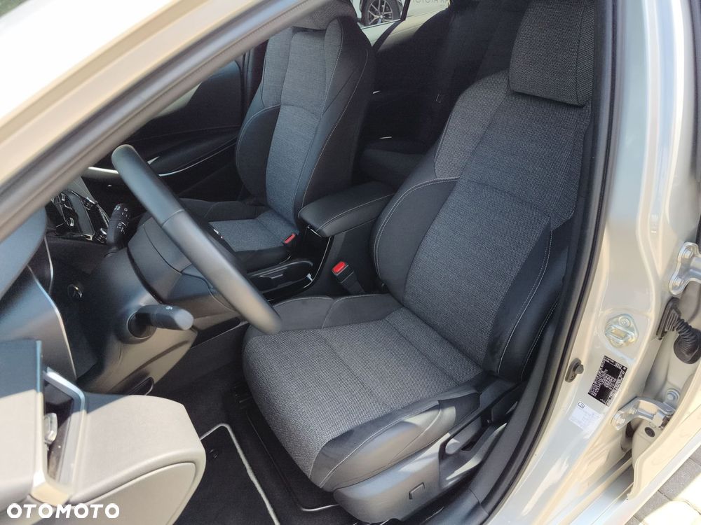 Toyota Corolla 1.8 Hybrid Style - 19