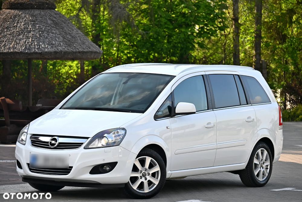 Opel Zafira 1.8 Cosmo - 8