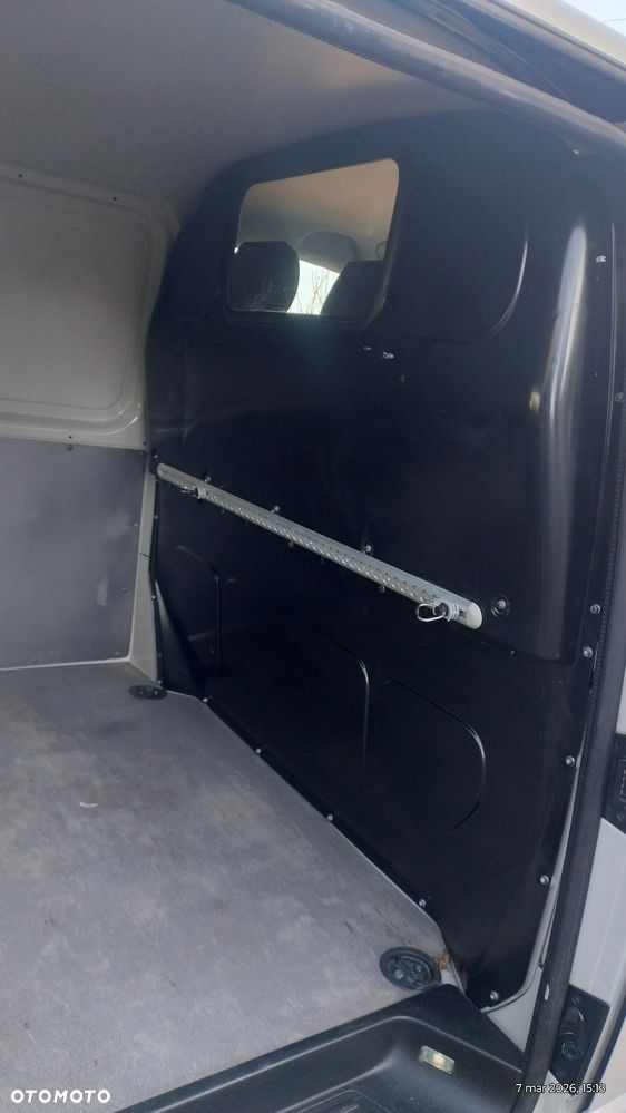 Volkswagen transporter - 12
