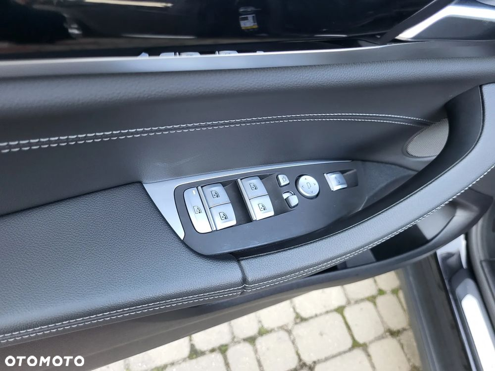 BMW X3 xDrive30i GPF xLine - 16