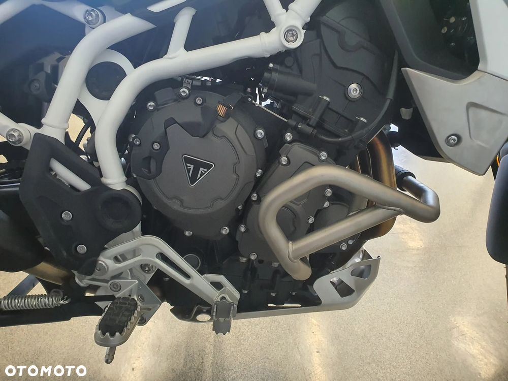 Triumph Tiger - 5