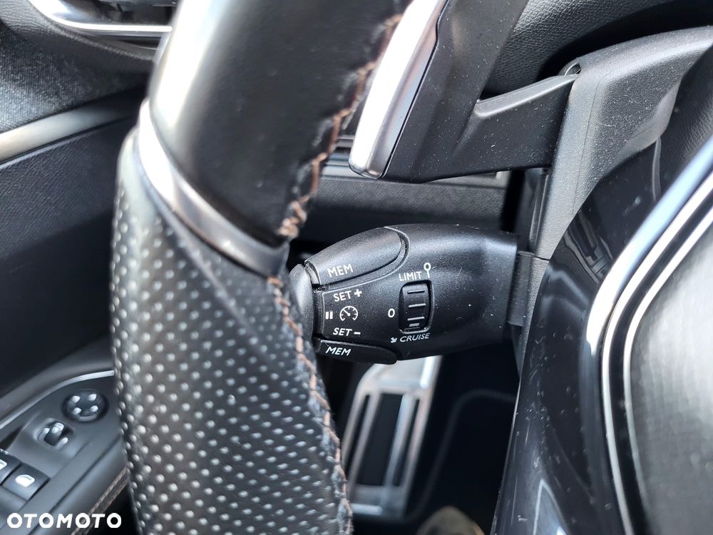 Peugeot 3008 - 34