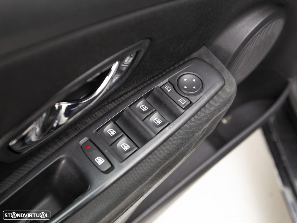 Renault Mégane Sport Tourer - 11