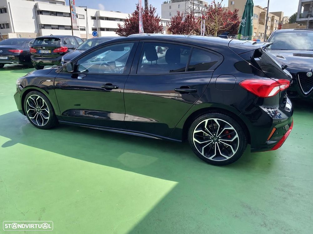 Ford Focus 2018 photo 4