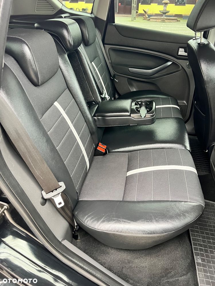 Ford Kuga 2.0 TDCi 4x4 Titanium - 15