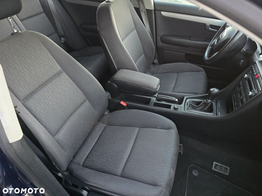 Audi A4 Avant 2.0 TDI DPF - 29