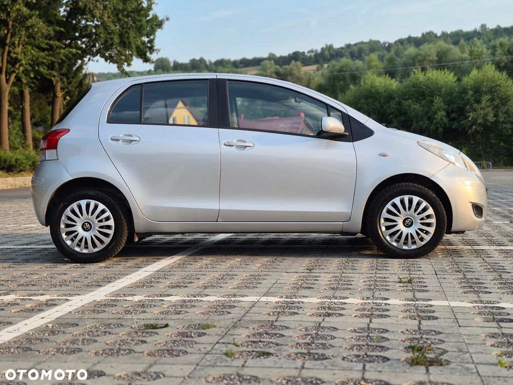 Toyota Yaris 1.33 VVT-i Cool - 8