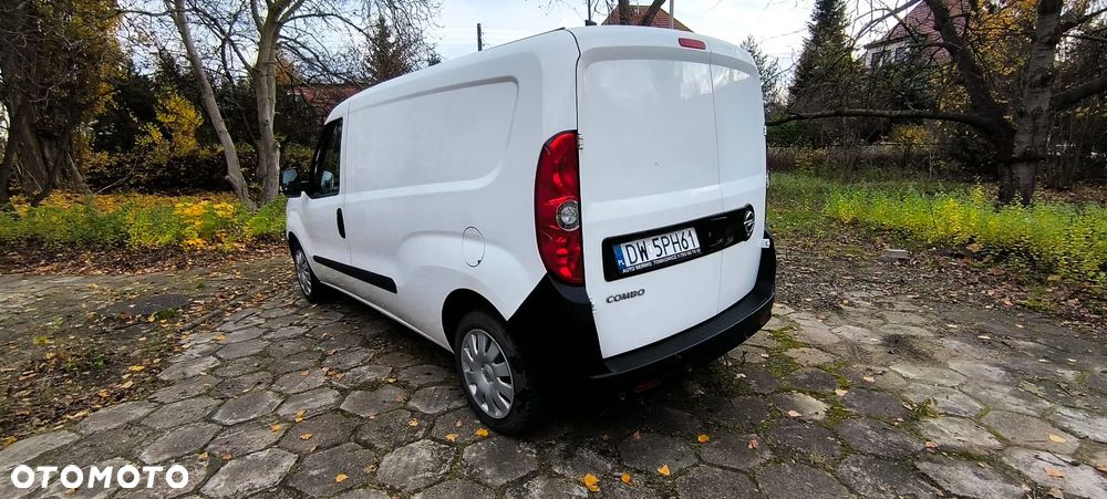 Opel COMBO VAN - 4