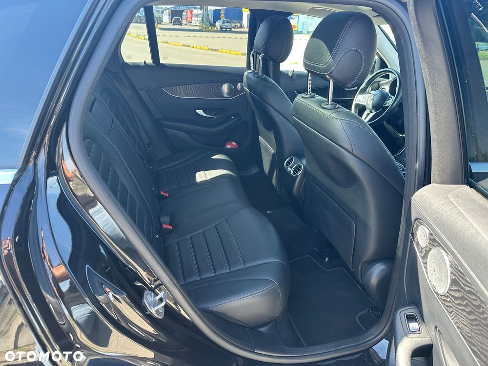 Mercedes-Benz GLC 300 d 4-Matic - 7