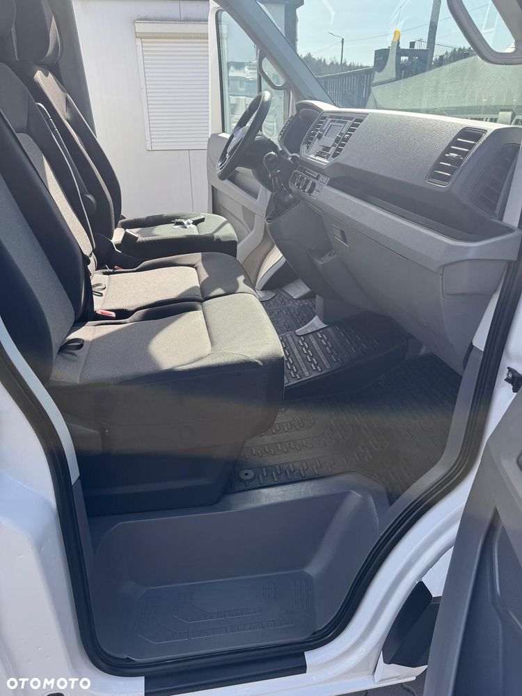 Volkswagen CRAFTER blaszak MAXi długi 4,3 L4H2 - 9