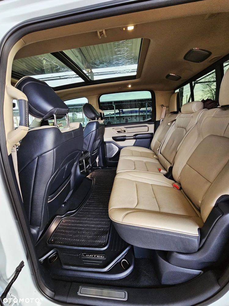 RAM 1500 5.7 Crew Cab Limited - 21