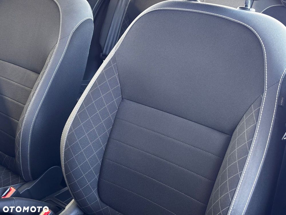 Skoda Fabia 1.0 TSI Ambition - 27