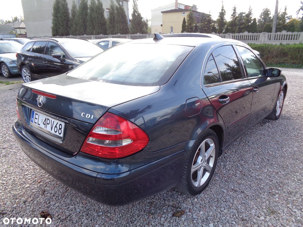 Mercedes-Benz Klasa E 200 CDI Elegance DPF - 2