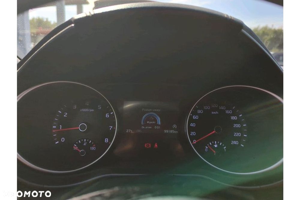 Kia Ceed 1.5 T-GDI M - 11