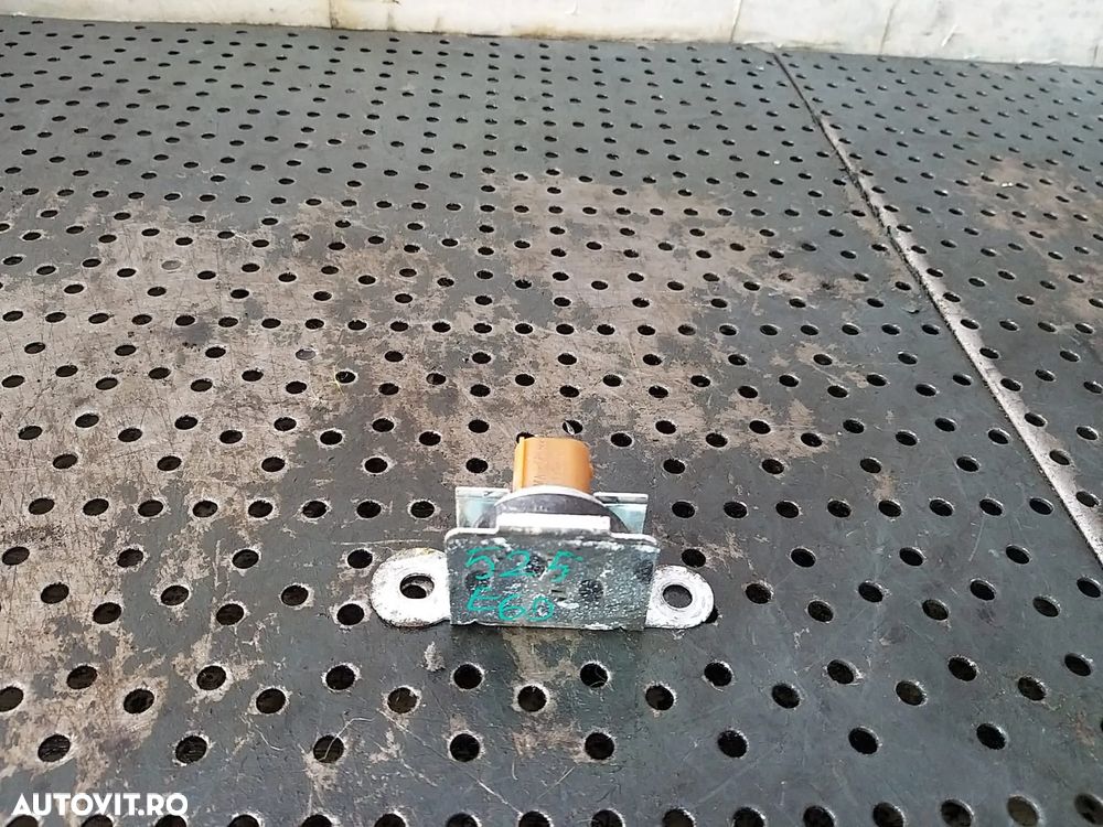 Senzor accelerator bmw seria 5 e60 6752866 - 2