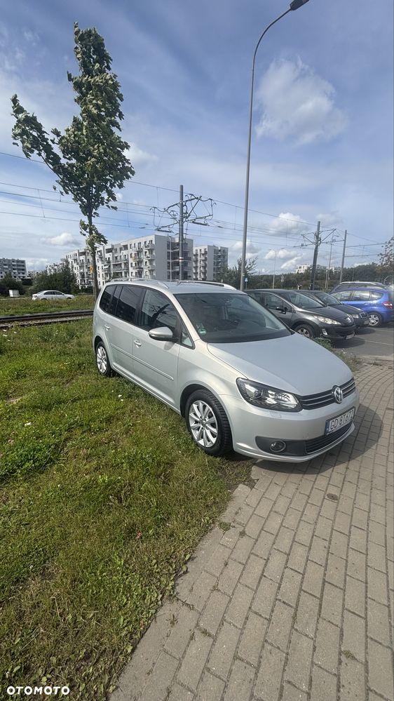 Volkswagen Touran - 2