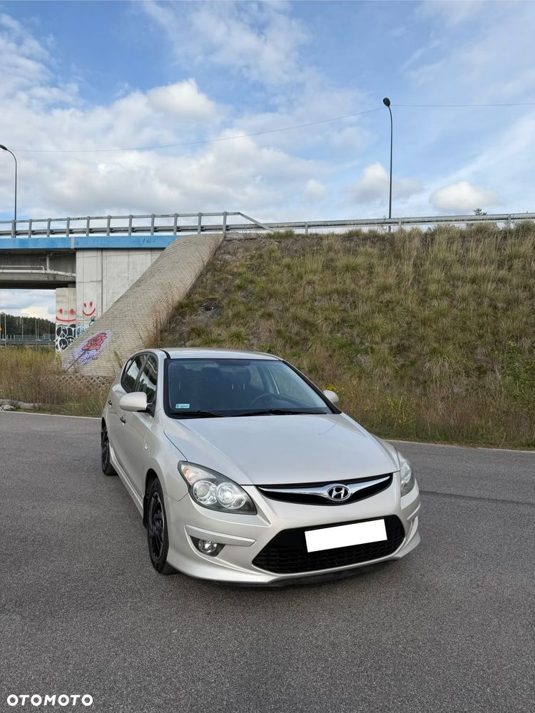Hyundai i30 1.4 Classic + EU5 - 1