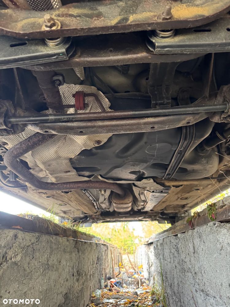 Ford Mondeo - 27