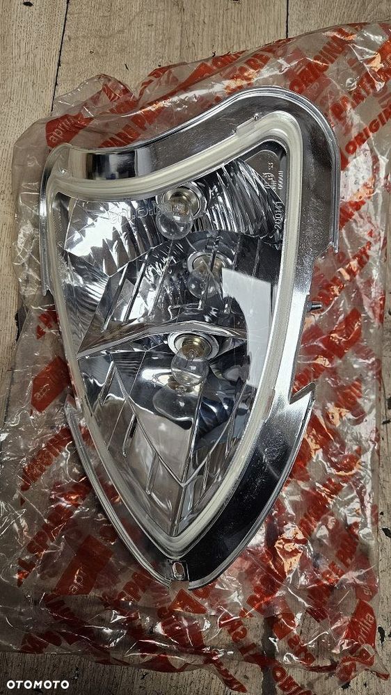 Lampa Aprilia Sonic  AP8212882 - 2