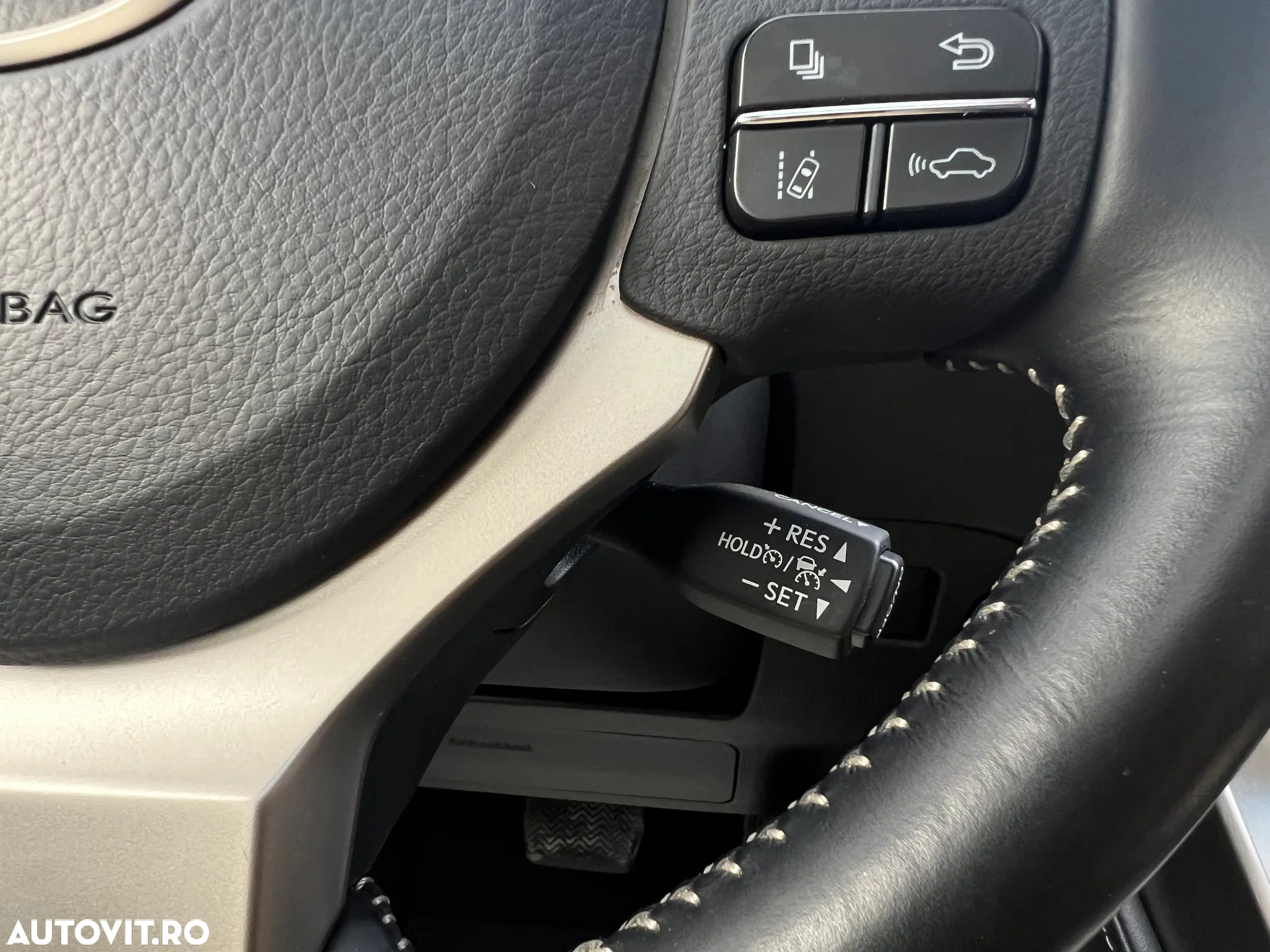 Lexus Seria NX - 24