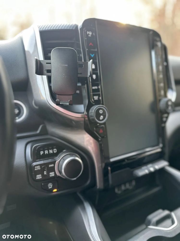 RAM 1500 5.7 Crew Cab Bighorn - 34