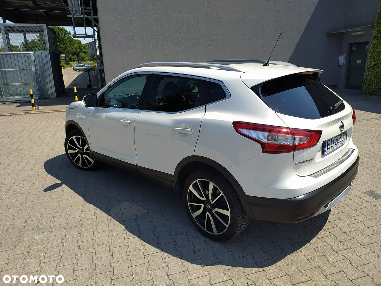 Nissan Qashqai 1.2 DIG-T Tekna EU6 - 3