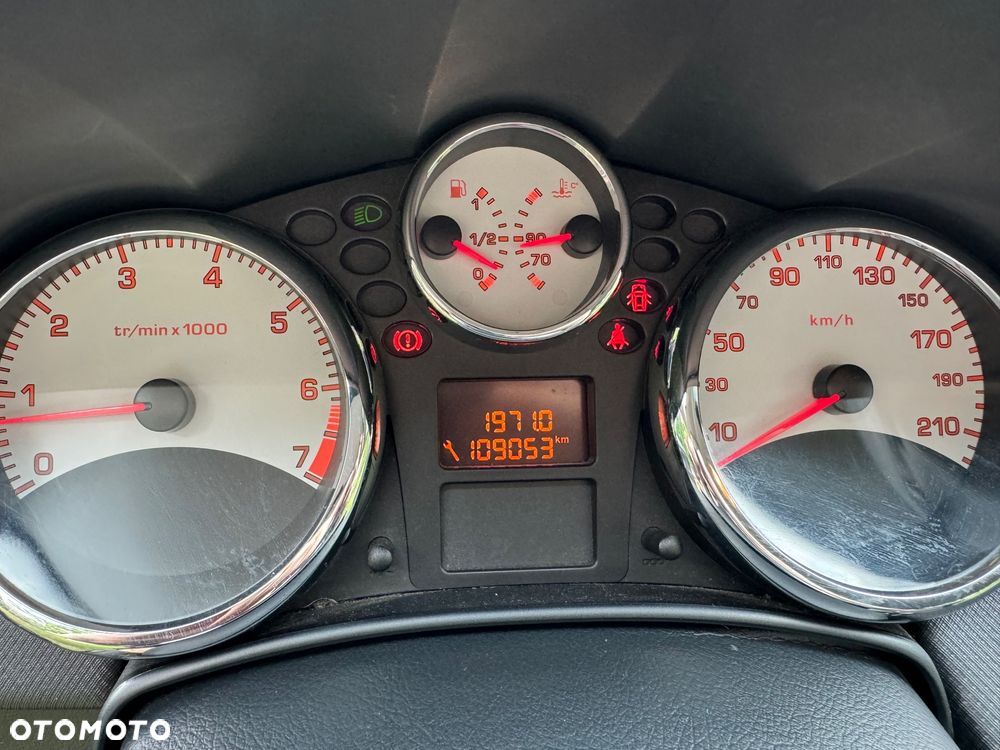 Peugeot 207 1.6 VTi Sporty - 28