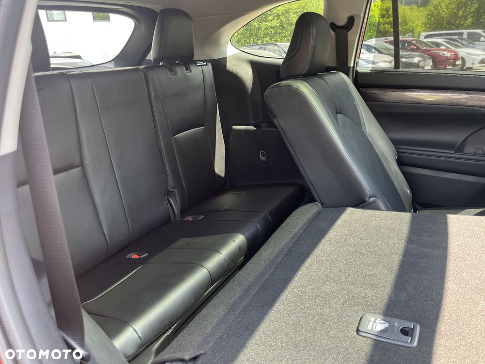 Toyota Highlander - 23