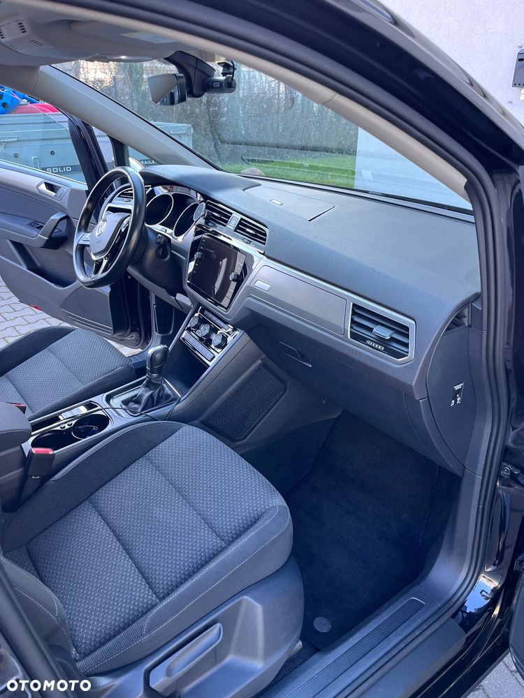 Volkswagen Touran 1.6 TDI SCR (BlueMotion Technology) DSG Comfortline - 36