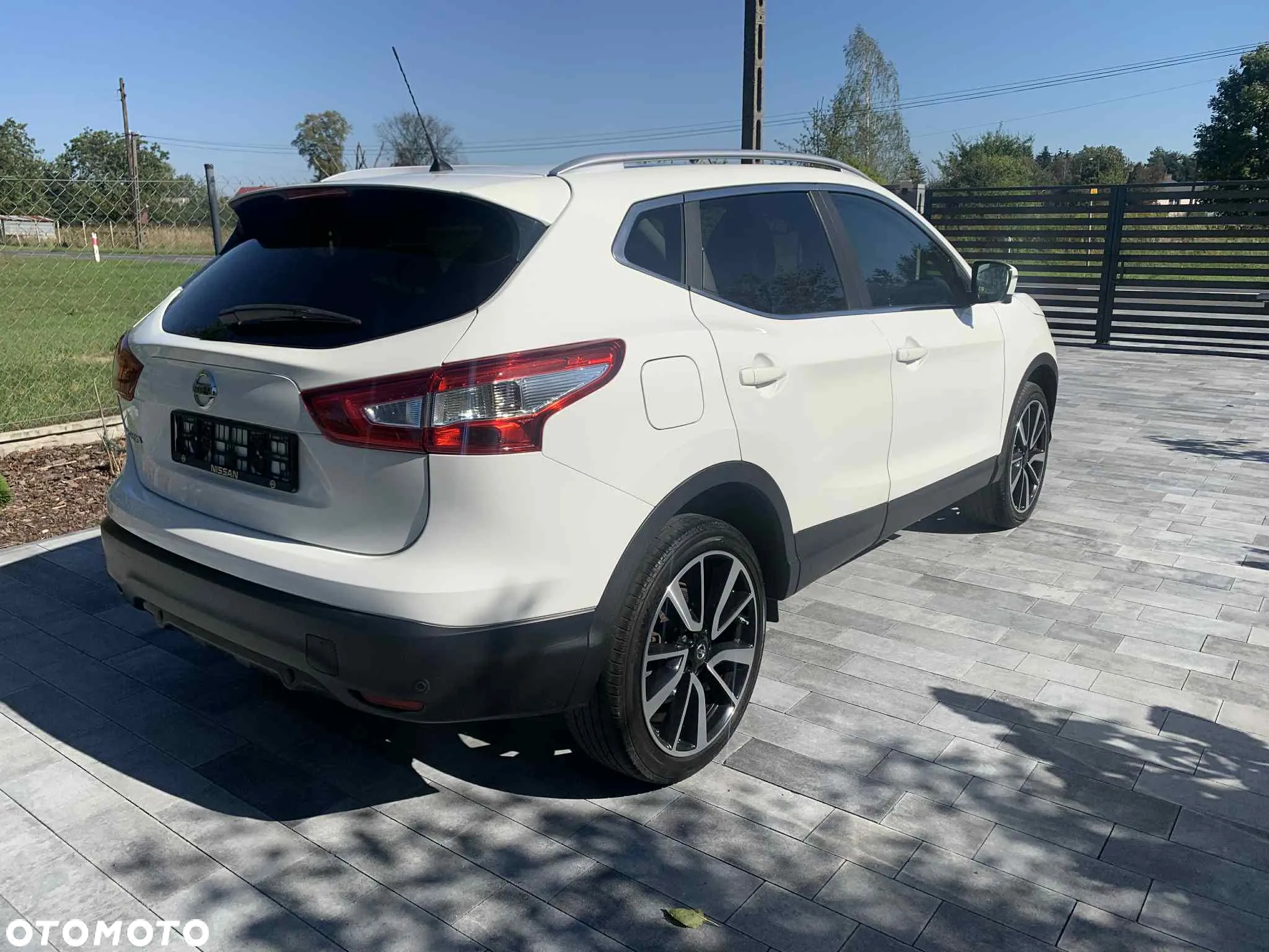 Nissan Qashqai - 4
