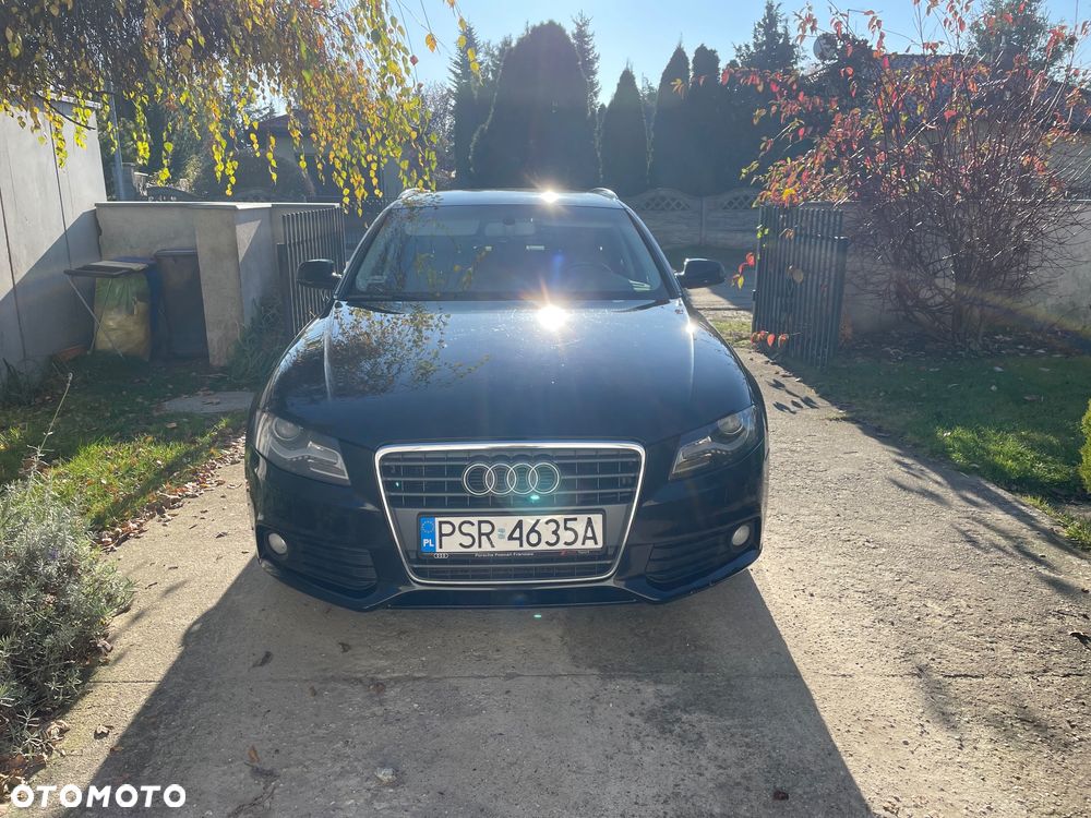 Audi A4 Avant 2.0 TDI - 9